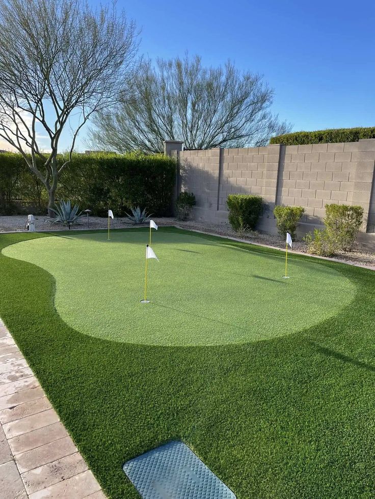Custom putting green Buckeye AZ