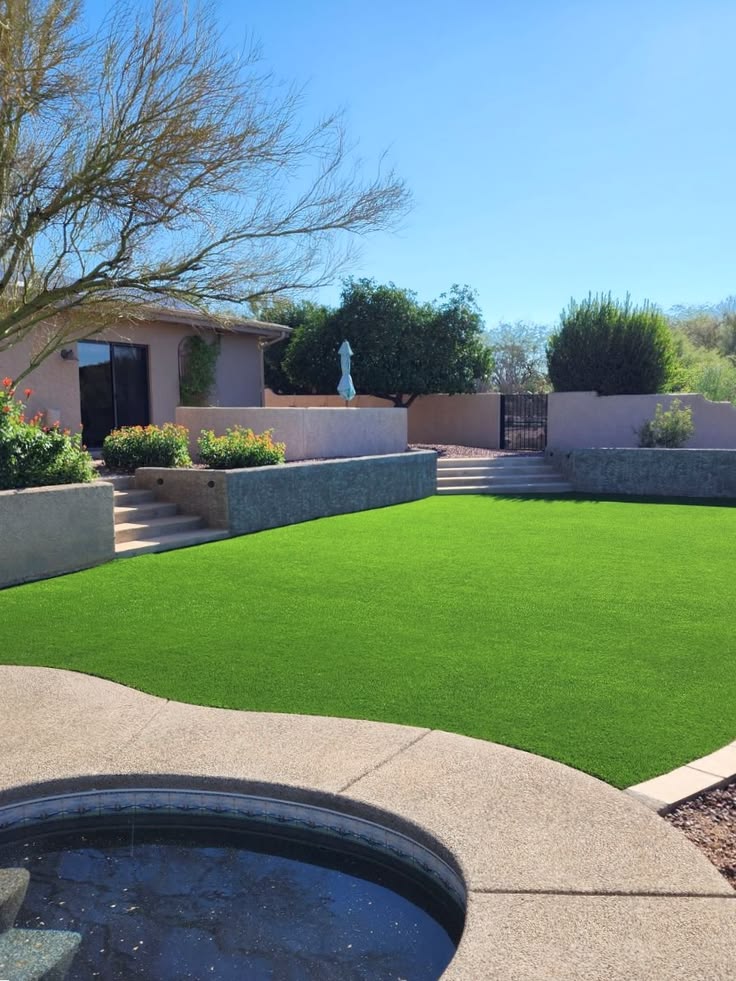 Poolside turf Arizona